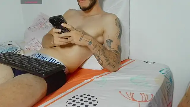 צ'אט XXX בשידור חי של Cmi69
