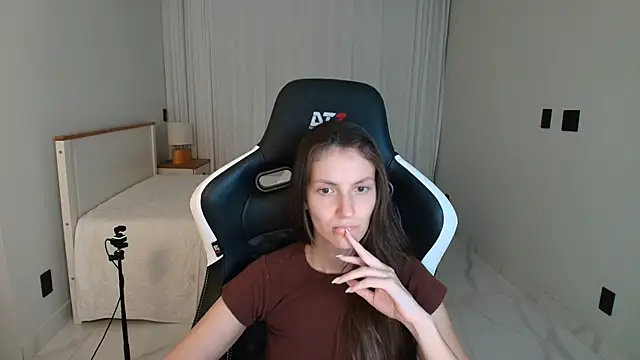 Chat XXX ao vivo de upssnowy