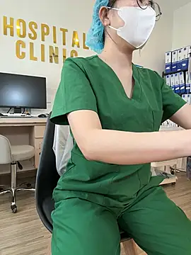 secretly_masturbating Chat XXX in diretta