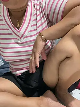 Linaannn 现场XXX聊天