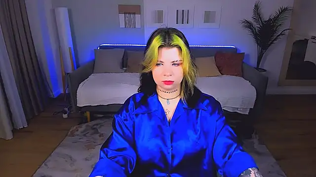 AliceSpencery Adlı Modelin Canlı XXX Sohbeti