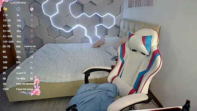 Živý XXX chat aliicemeow