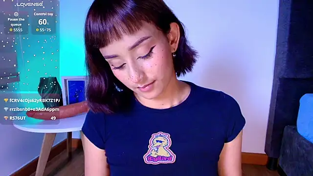tati_cardenas: онлайн-секс-чат