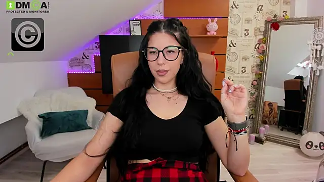 Chat XXX en directo de EmillyTaylor