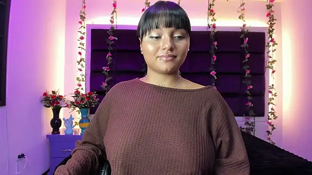 sweelanna__'s Live XXX Chat