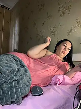 Naughtbaby_2025 XXX чат на живо