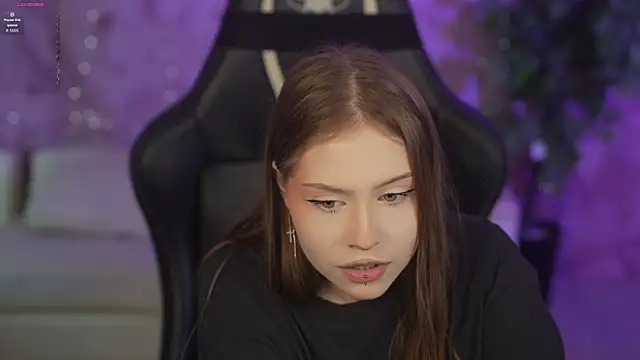 Chat XXX en directo de Esmie_Smile