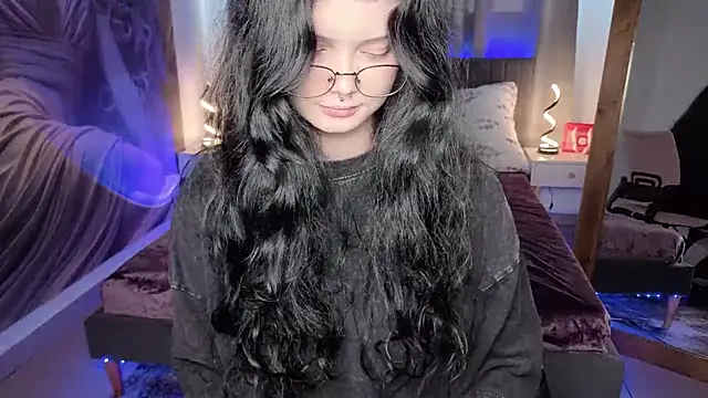 MileyRood XXX чат на живо