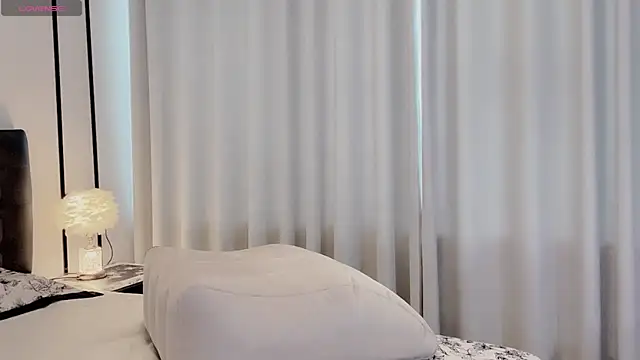 lvy-w Live XXX-Chat