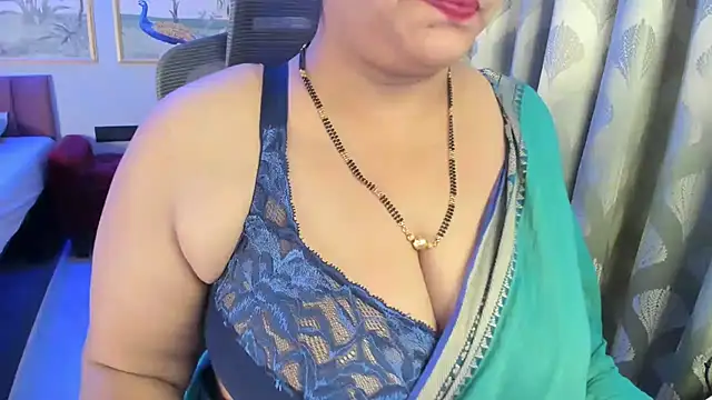 tarivishu11's Live XXX Chat