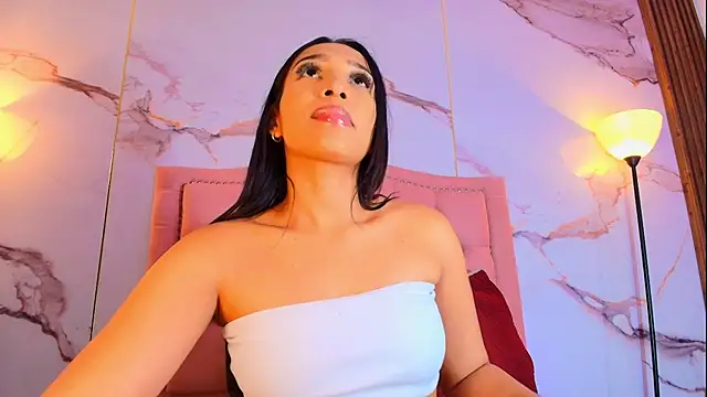 AlyaThompson Chat XXX in diretta