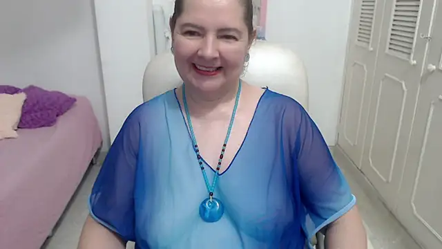 leonela_69 Live XXX Chat
