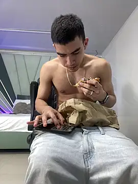 Chat XXX ao vivo de Sebastian_Vega