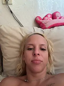 LikaCat – Live XXX-chat