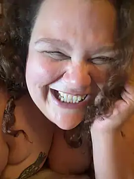 Fatpussybigass' Live XXX Chat