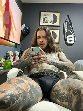 Онлайн чат XXX ThomasHells