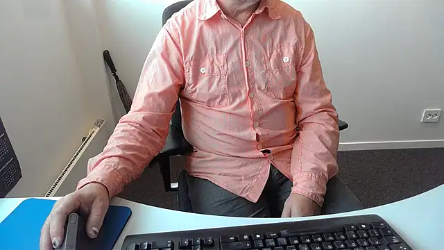 Buggemann Live XXX Chat