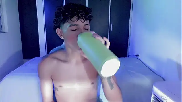 2c_Bby Chat XXX live