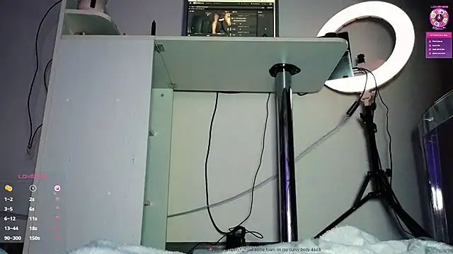 Онлайн чат XXX etel_voluptuous