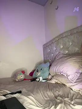 Emi_blair 现场XXX聊天