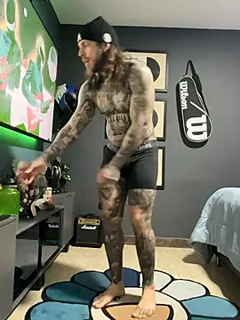 XXX chat uživo modela ThomasHells