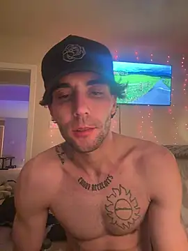 הופעת וובקאם של hitmehardns