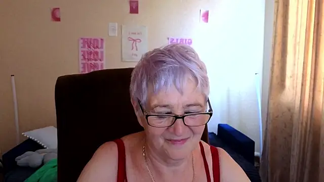 Sandra_Snowflake Chat XXX in diretta