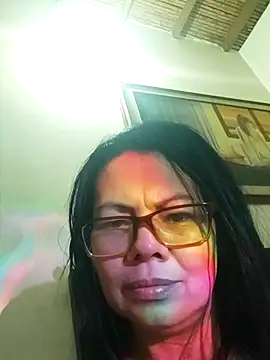 AfroditaX23 现场XXX聊天