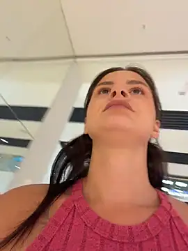 MiraReach Live XXX-chat