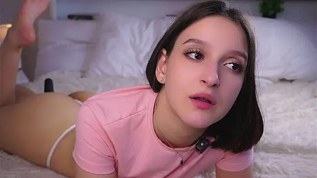FalineBeacher Live XXX-Chat