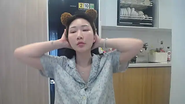 Asiagirll 现场XXX聊天