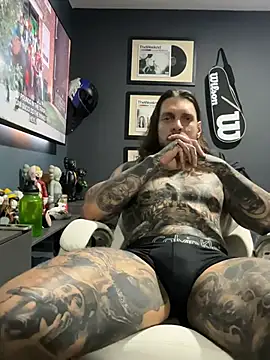ThomasHells Live XXX-Chat
