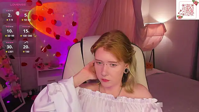 Онлайн чат XXX Elira_Vane