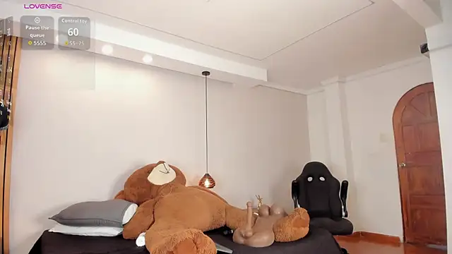 Živý XXX chat REINA_ADAHARA