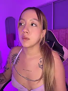 Chat +18 de Rebe_ ao vivo
