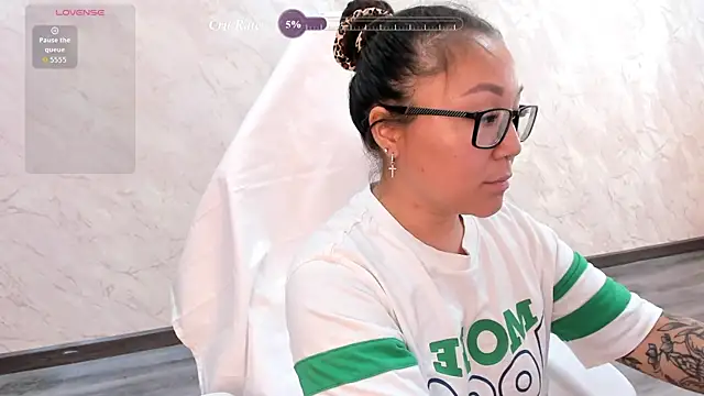 Chat +18 de gentle_muse ao vivo