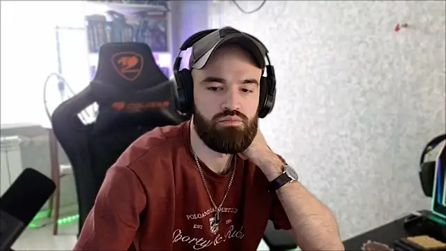 _Serious_Man Live XXX Chat