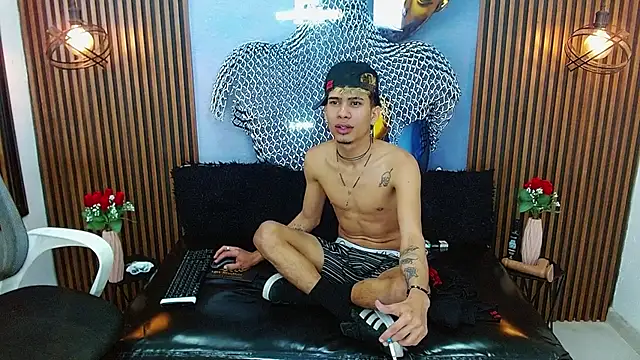 แชท XXX สดของ Skinny_cute_Alyer