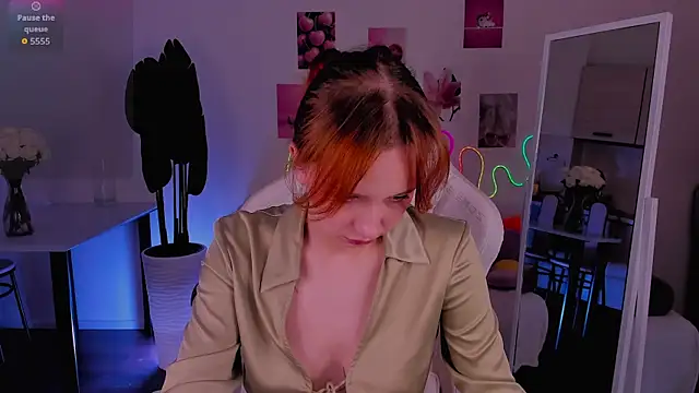 LittlePeach007 现场XXX聊天