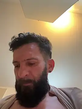 Michel_huge élő XXX-chatje