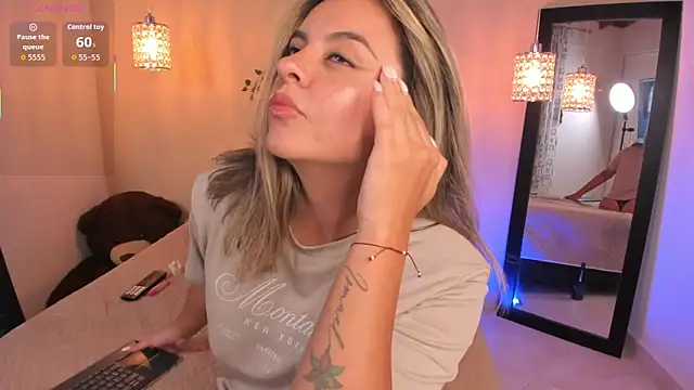 IsabelaSantana's Live XXX Chat