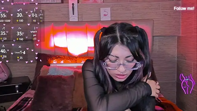 mia_devine_ live XXX chat