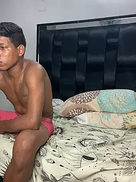 Chat XXX ao vivo de dirty_couple11