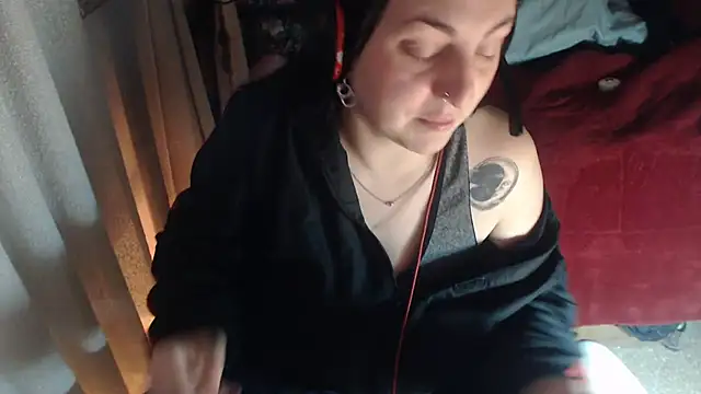 ladyrolinga Adlı Modelin Canlı XXX Sohbeti