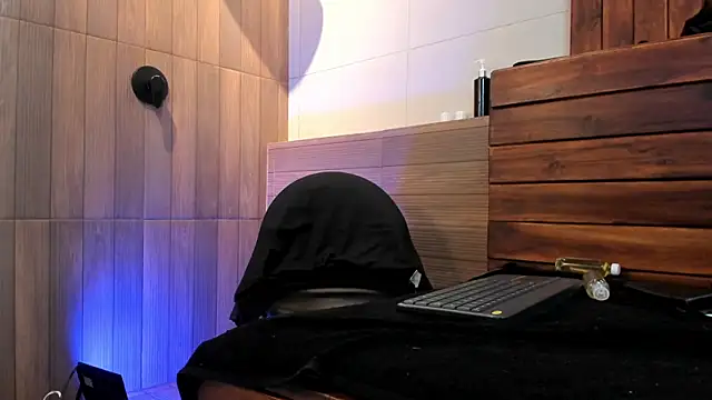 Dustin_Sonneのウェブカメラショー