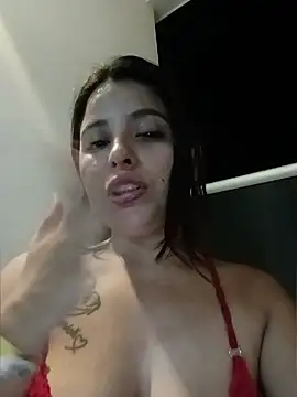 XXX chat uživo modela sweetokio