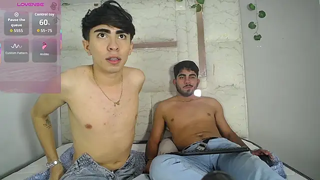 Michael_and_twinkk Chat XXX live
