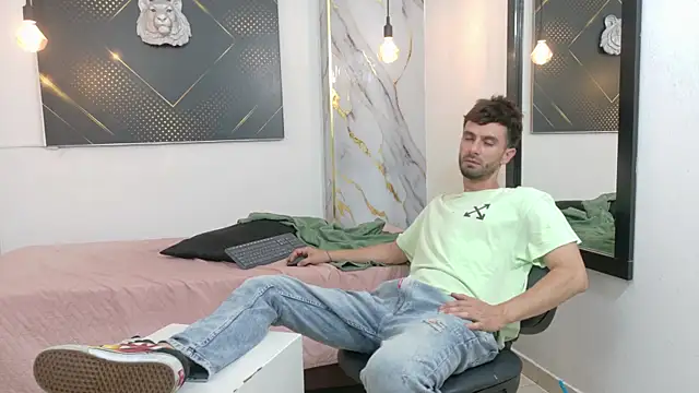 KingOfTemptation's Live XXX Chat