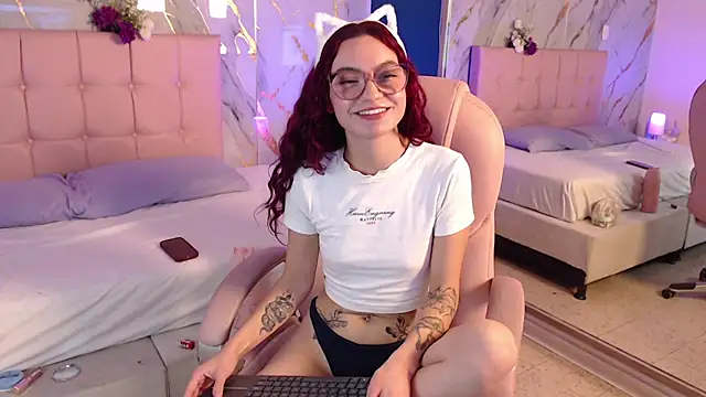 Red_kytty6 live XXX chat