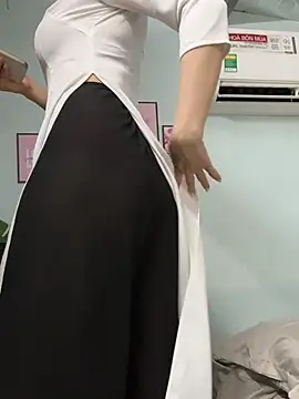 Nana-19 Chat XXX live